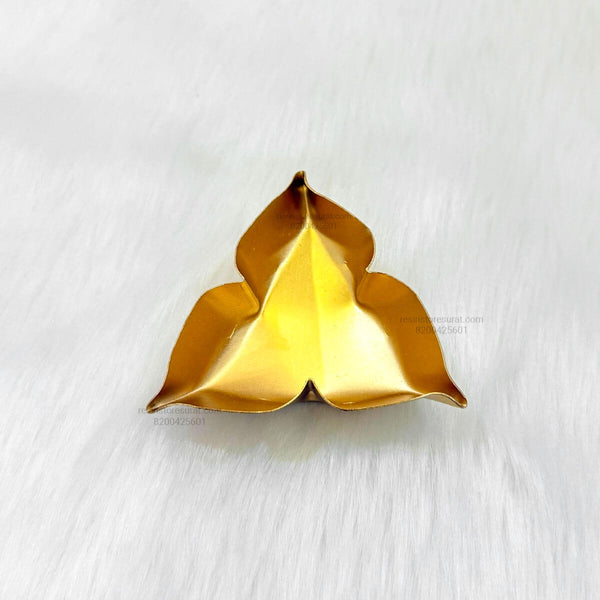Triangle Metal Urli Bowl Candle